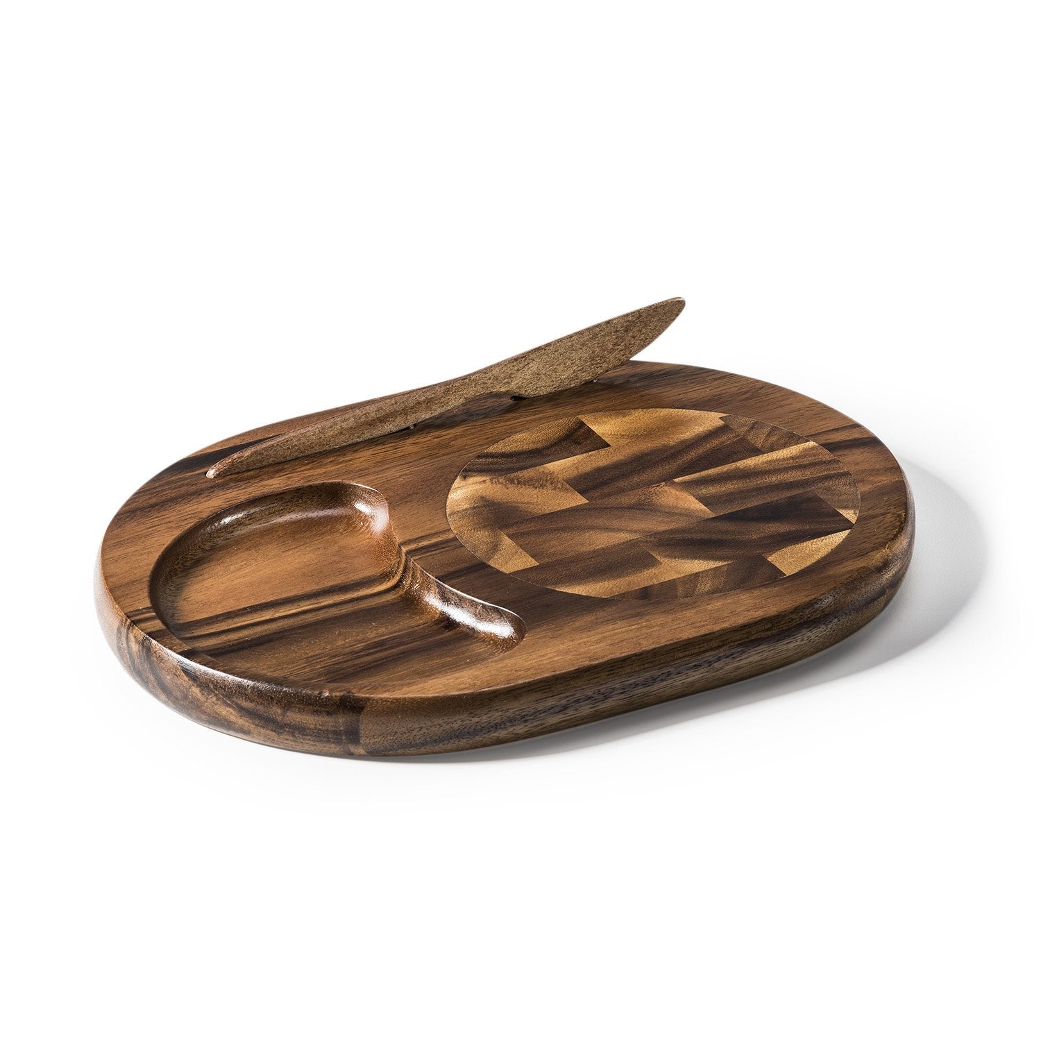 End Grain Cheese Board with Knife - Mahogany Home EssentialsTrays